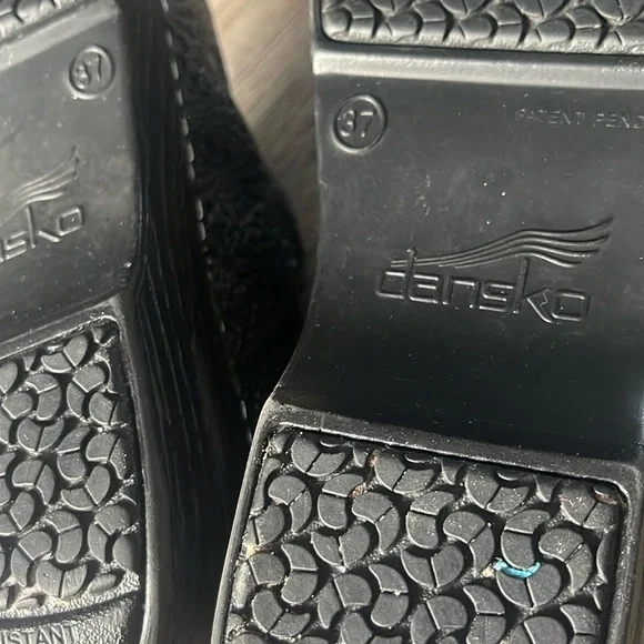 Dansko Clogs Size 37 ( US 6.5-7) - Picture 9 of 16